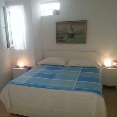 Blue Apartment Цриквеница Экстерьер фото